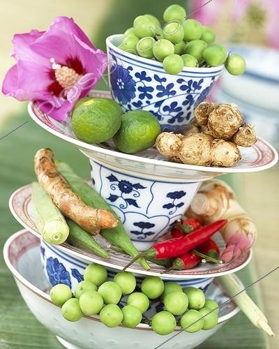 Biosphoto | 413945 | Asian vegetables plate display | &copy; Visions Pictures / Biosphoto