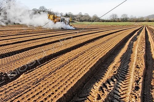 Biosphoto | 2575911 | Automated steam disinfection of soil at a depth of 10-14 cm before sowing or planting. Market gardening, Gaec Seuru, Champagne, Sarthe, Pays de la Loire, France | &copy; Michel Gile / Biosphoto