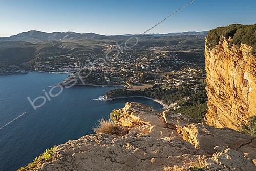 Biosphoto | 2621935 | Cap Canaille overlooking Cassis, Bouches-du-Rhône, France | &copy; Alain Roux / Biosphoto