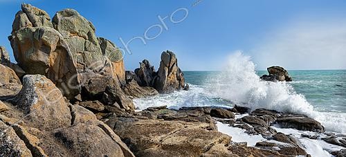 Biosphoto | 2622050 | Goudoul Rocks in Lesconil, Finistère, Brittany, France. | &copy; Michel Rauch / Biosphoto