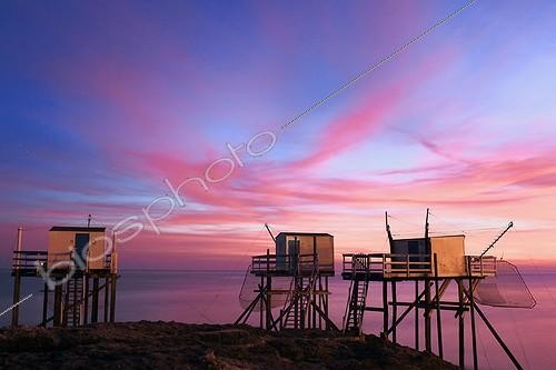 Biosphoto | 1986842 | Huts on stilts for Liftnet fishing - France  | &copy; Laurent Lhoté / Biosphoto