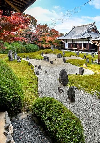 Biosphoto | 2102515 | Japanese rock garden in Komyoin temple, Kyoto, Japan | &copy; Vincent Marion / Biosphoto