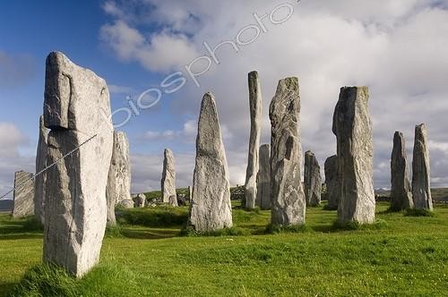Biosphoto | 492668 | Menhirs Callanish Isle of Lewis Outer Hebrides Scotland UK ; Monoliths drafted in gneiss Lewis, built around 2000 BC. | &copy; Duncan MacArthur / Biosphoto