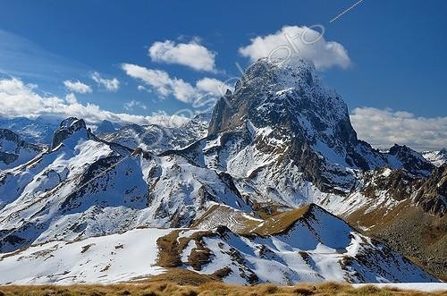 Biosphoto | 1874504 | Northeast face of Pic du Midi d'Ossau in the Pyrenees France | &copy; Georges Lopez / Biosphoto