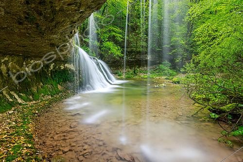 Biosphoto | 2558293 | Pissevieille waterfall, La Rixouse, Jura, France | &copy; Stéphane Godin / Biosphoto
