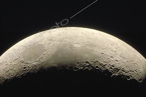 Biosphoto | 68067 | The surface of the oon with craters and seas | &copy; Olivier Sauzereau / Biosphoto