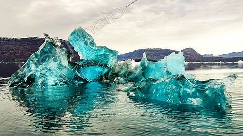 Biosphoto | 2564277 | Turquoise iceberg in Scoresby Sound, Greenland | &copy; Raphaël Sané / Biosphoto